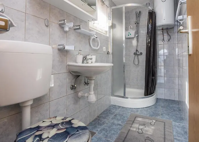 With Parking Space - 19466 Apartman Vir